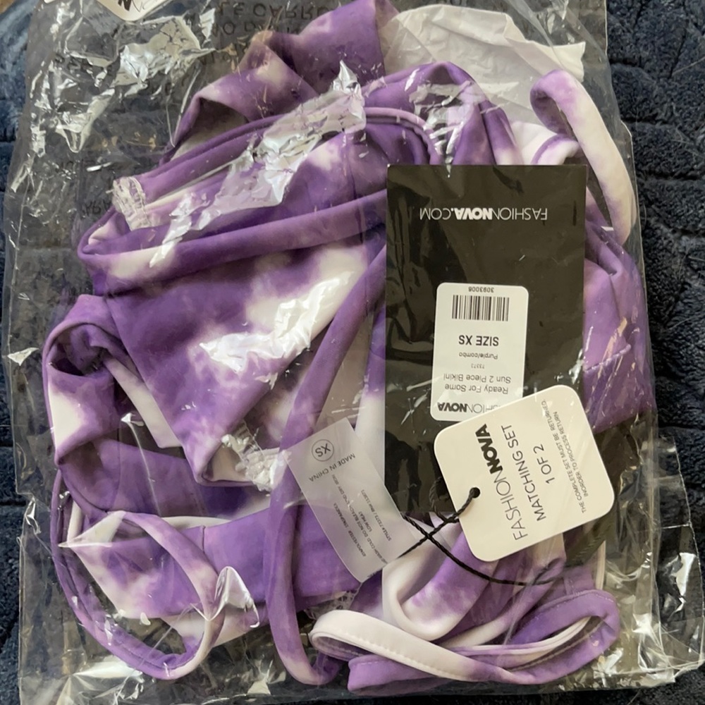 Brand new Fashion Nova Swim Suit ca